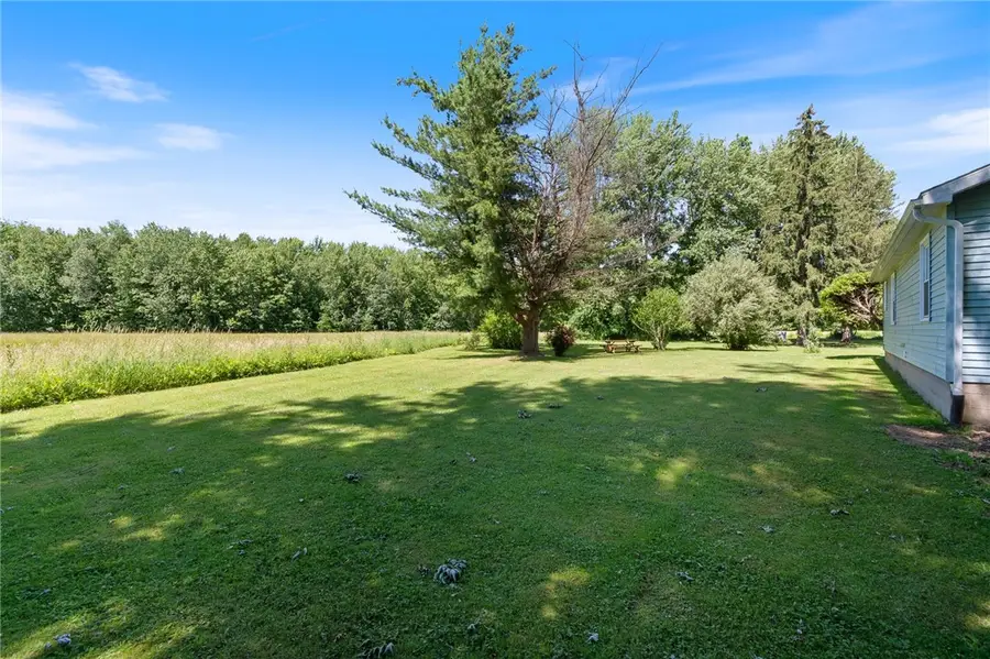 4043 Lakes Corners Rose Valley Road, Clyde, NY 14433 - #2