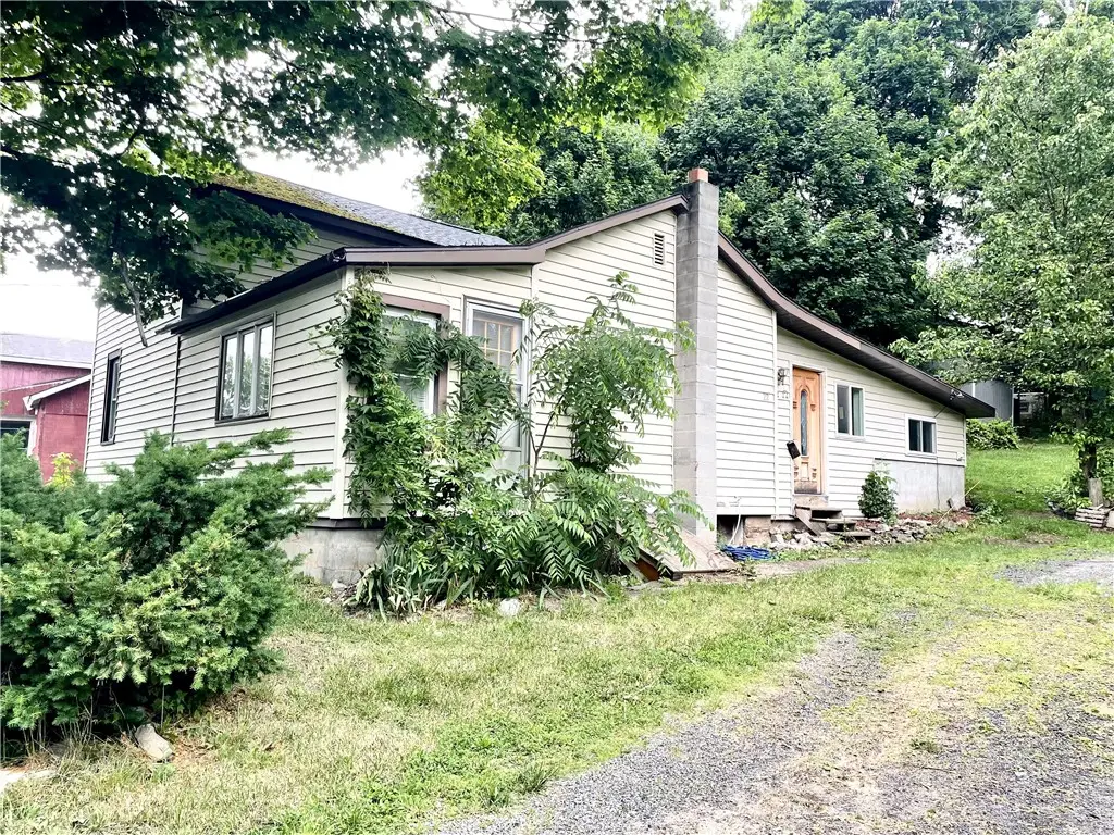 22 Miller Street, Auburn, NY 13021 - #1