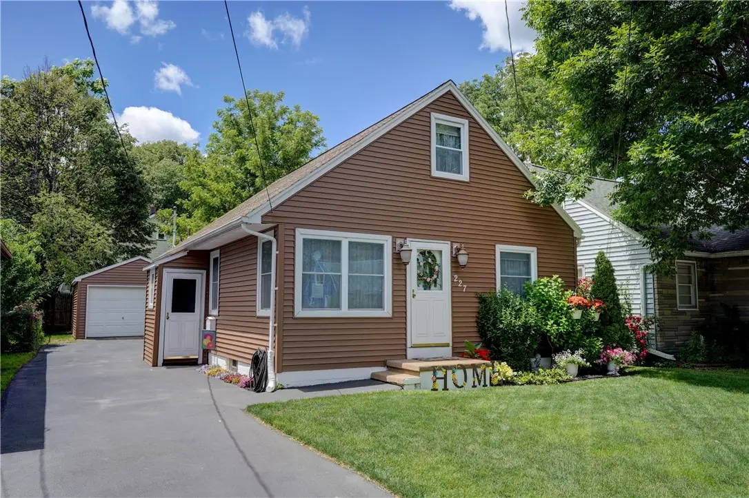 227 Hillcrest St, Rochester, NY 14609 - #1