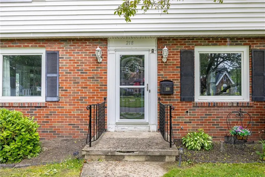 218 Somershire Drive, Rochester, NY 14617 - #3