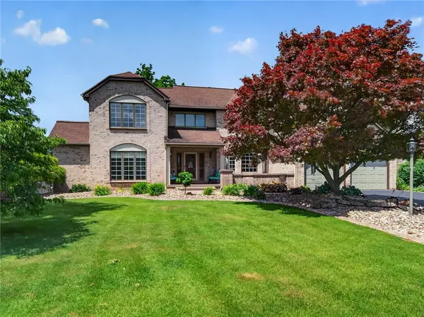 260 White Rabbit Trail, Rochester, NY 14612