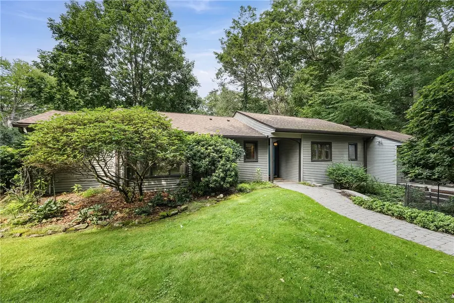 354 Oakridge Drive, Rochester, NY 14617 - #3