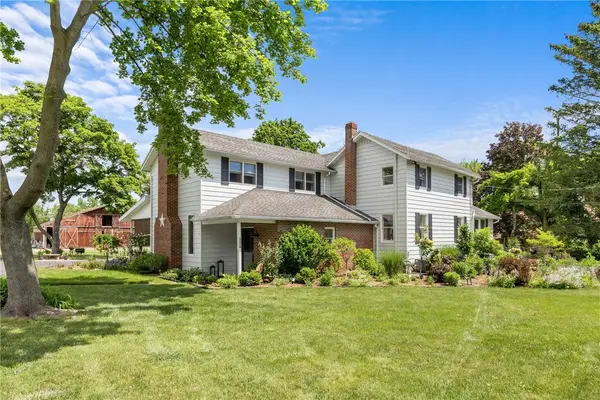 320 Jay Street, Geneva, NY 14456