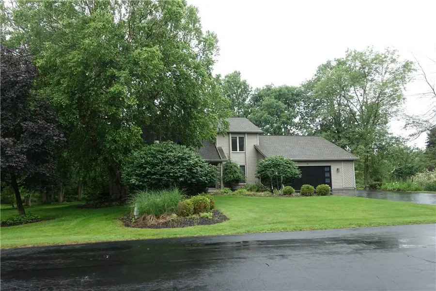 15 Valewood Run, Penfield, NY 14526 - #2