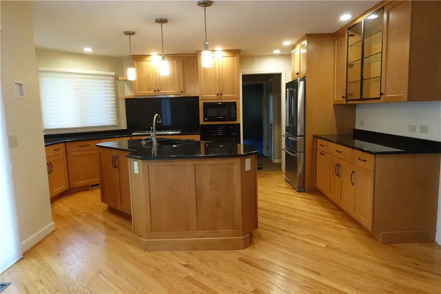 15 Valewood Run, Penfield, NY 14526 - #3