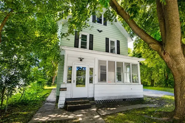 21 Worthington Avenue, Geneva, NY 14456