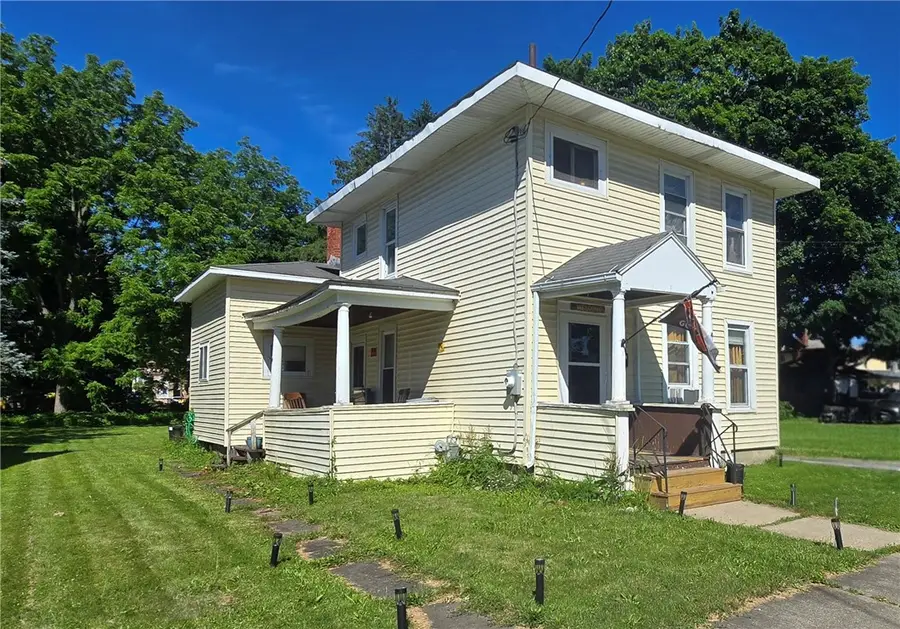 411 Elm Street, Elmira, NY 14901 - #2