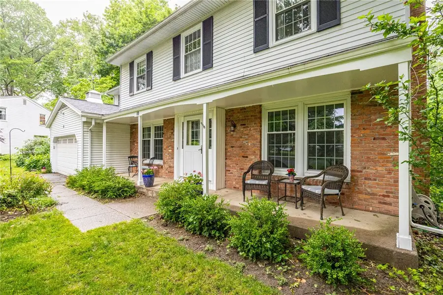 10 Glendower Circle, Pittsford, NY 14534 - #3
