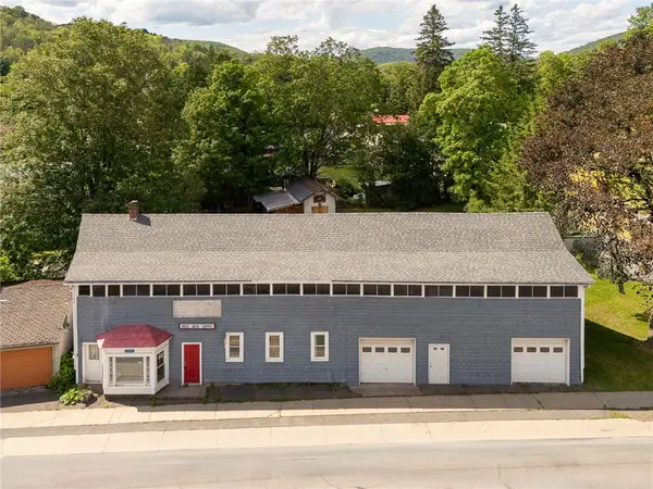 5572 Washington Street, Prattsville, NY 12468