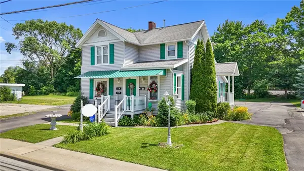 2096 College Avenue, Elmira, NY 14903