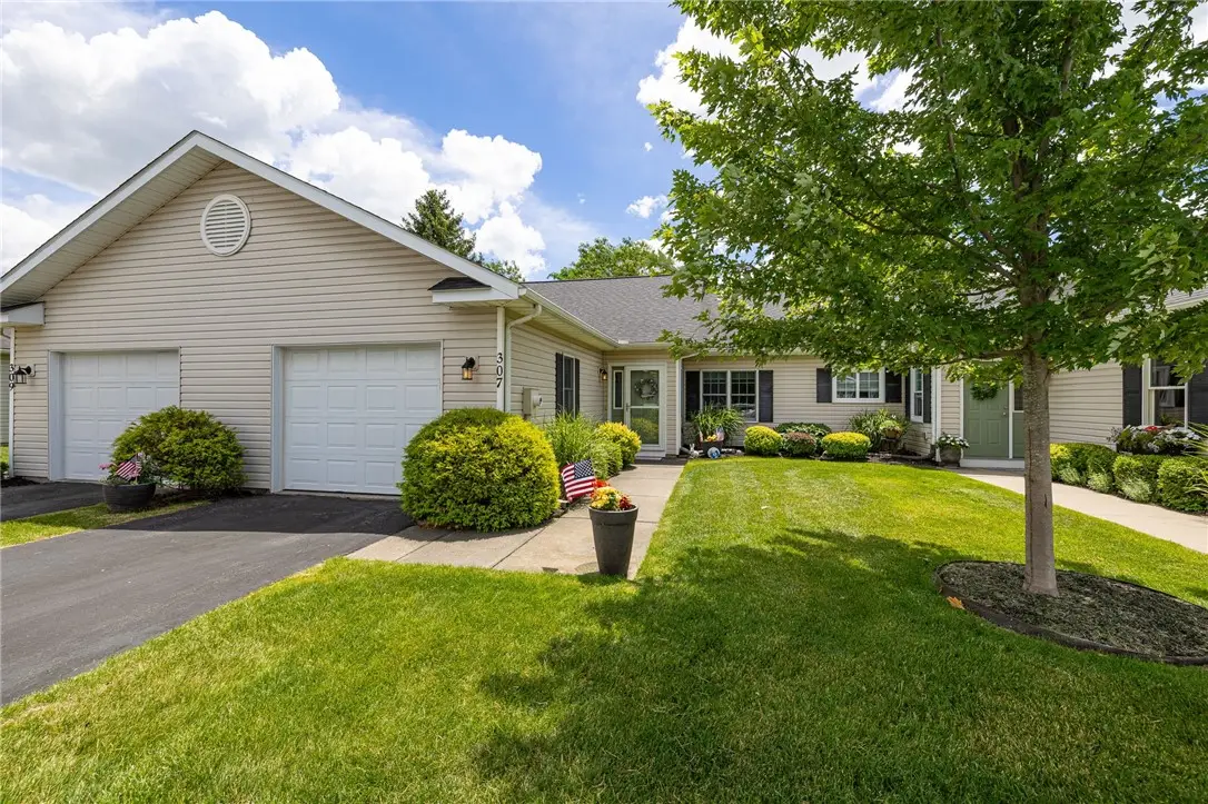 307 Walker Drive, Canandaigua, NY 14424 - #1