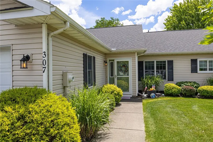 307 Walker Drive, Canandaigua, NY 14424 - #3