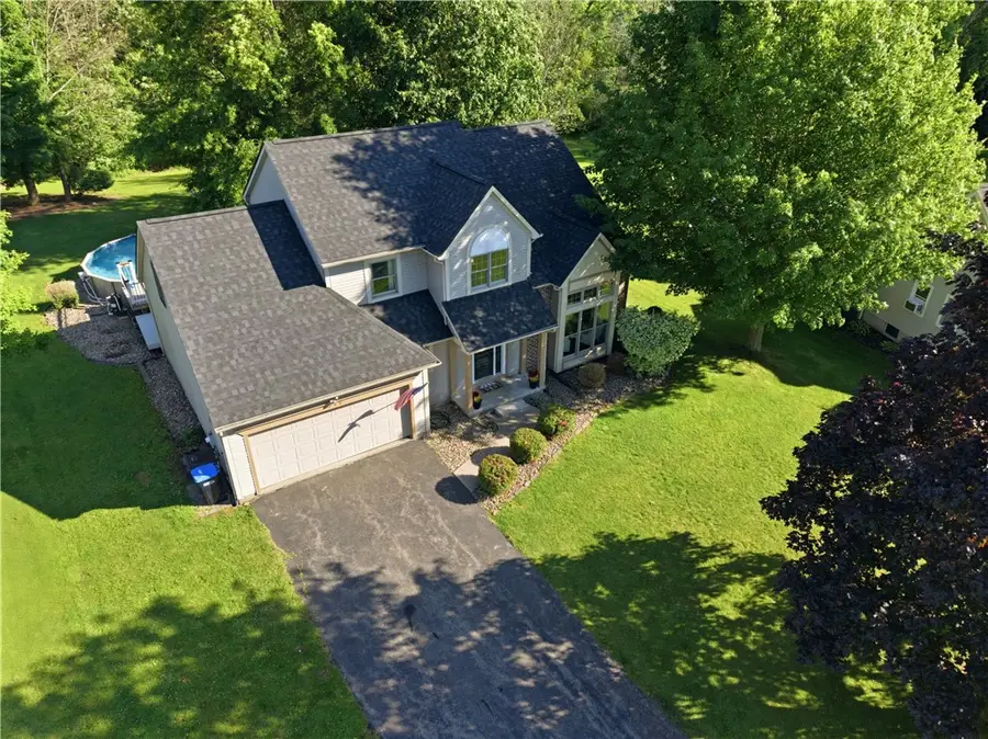 7260 Pear Tree, Ontario, NY 14519 - #2