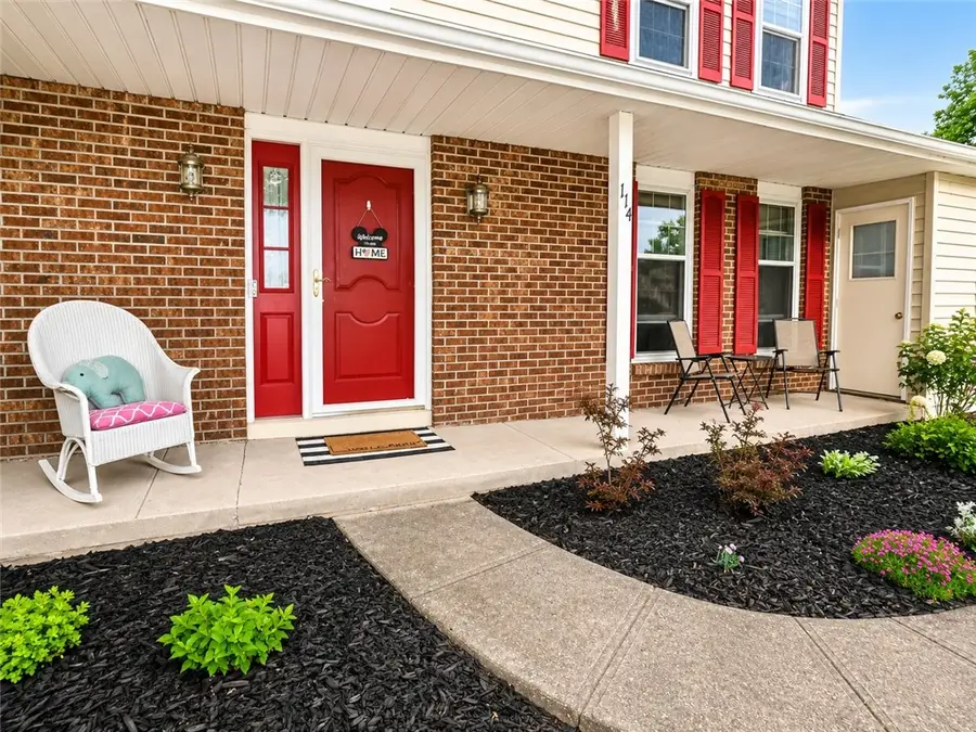 114 Oak Bridge Way, Rochester, NY 14612 - #2