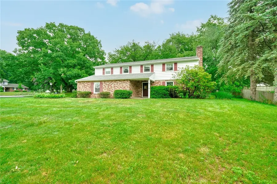 16 Red Barn Cir Circle, Pittsford, NY 14534 - #2