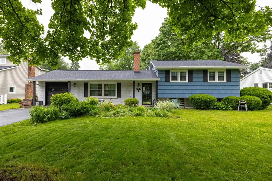 152 Berkshire Drive, Greece, NY 14626 - #2