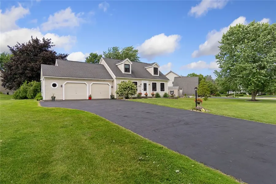 1282 Centennial Drive, Ontario, NY 14519 - #2