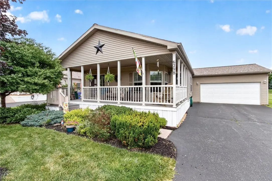 6298 Kims Drive, Victor, NY 14564 - #1