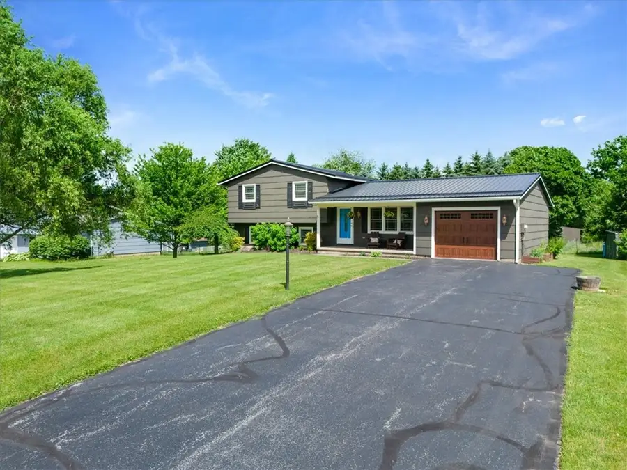 5 Hillside Dr Drive, Clifton Springs, NY 14432 - #3