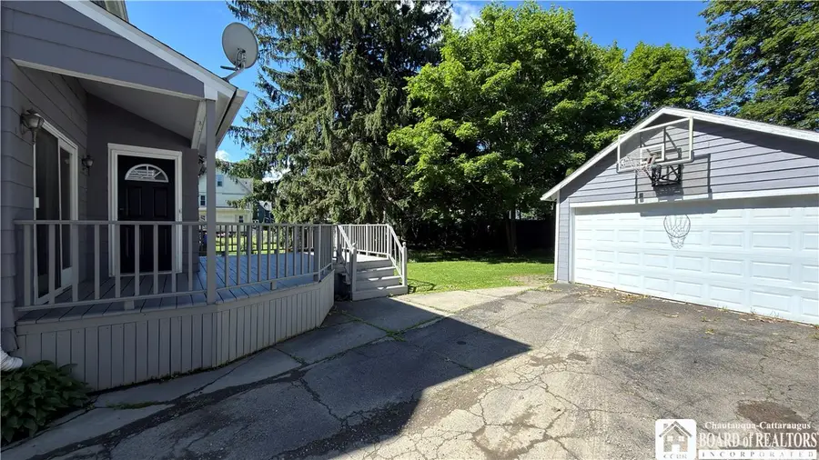22 Tew Street, Jamestown, NY 14701 - #3