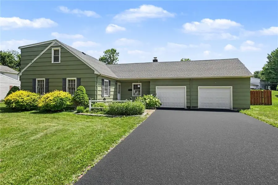 67 Dunrovin Lane, Rochester, NY 14618 - #2