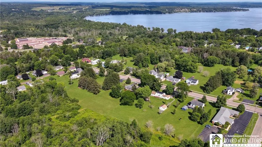 40 E Chautauqua Street, Mayville, NY 14757 - #2