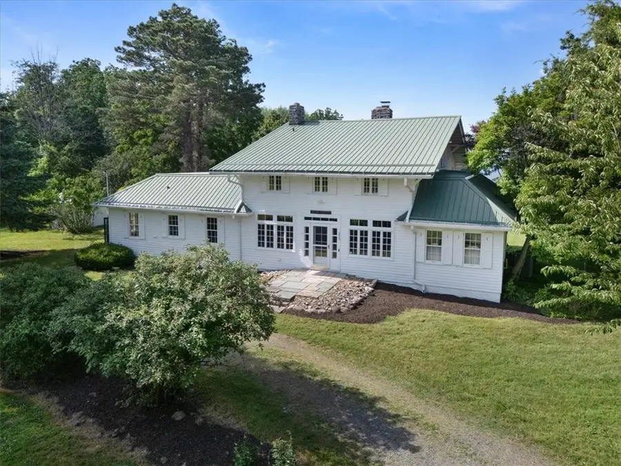 211 Lake Road, Ontario, NY 14519 - #3