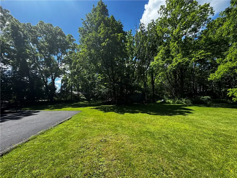 1605 Lehigh Station Road, Henrietta, NY 14467 - #3