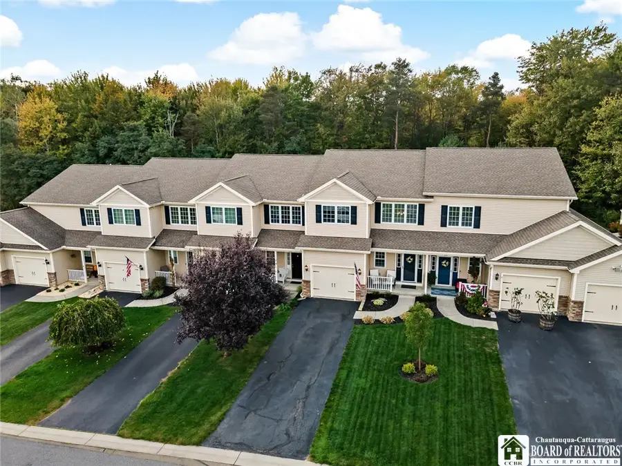 22 Casabella Drive, Fredonia, NY 14063 - #2