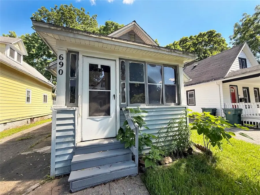 690 Seward Street, Rochester, NY 14611 - #2