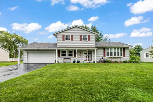 34 Bucky Drive, Rochester, NY 14624