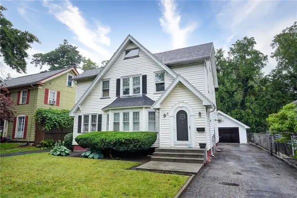 70 Kemphurst Road, Rochester, NY 14612