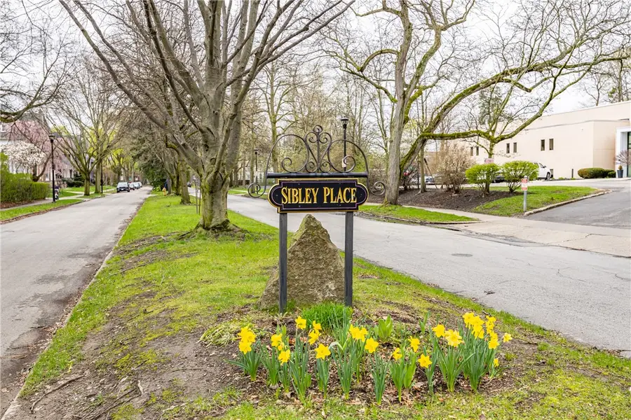 17 Sibley Place Un#03, Rochester, NY 14607 - #3