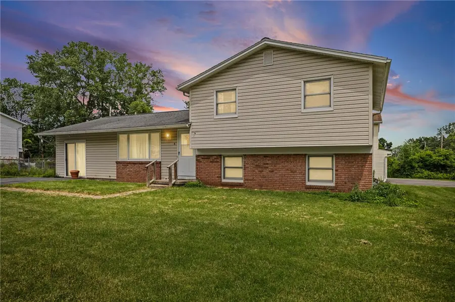 4 Mercury Drive, Rochester, NY 14624 - #2