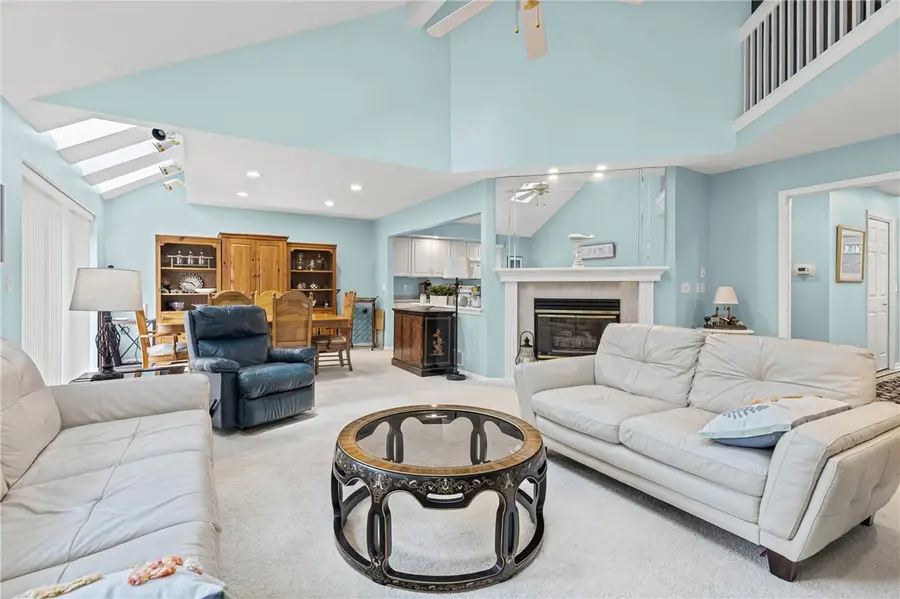 1100 Hillsboro Cove Cir, Webster, NY 14580 - #3