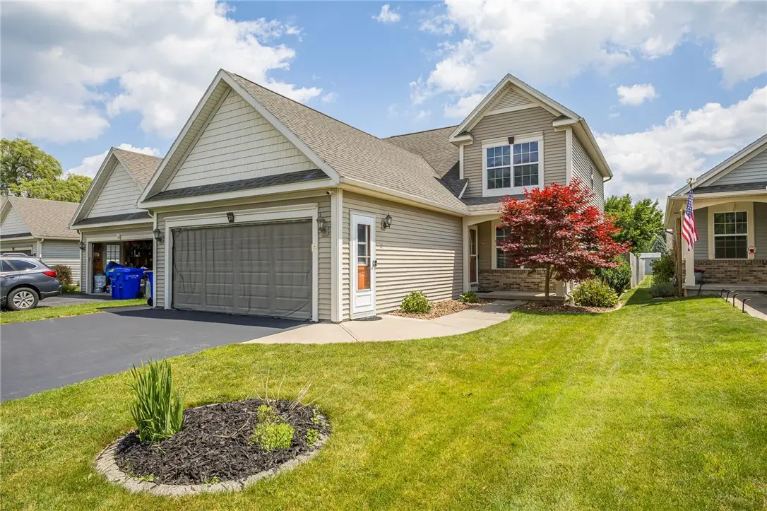 20 Silver Maple Drive, Spencerport, NY 14559 - #1