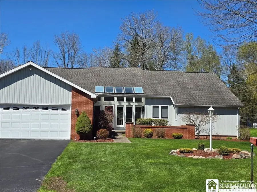10 Westbury Court, Jamestown, NY 14701 - #2