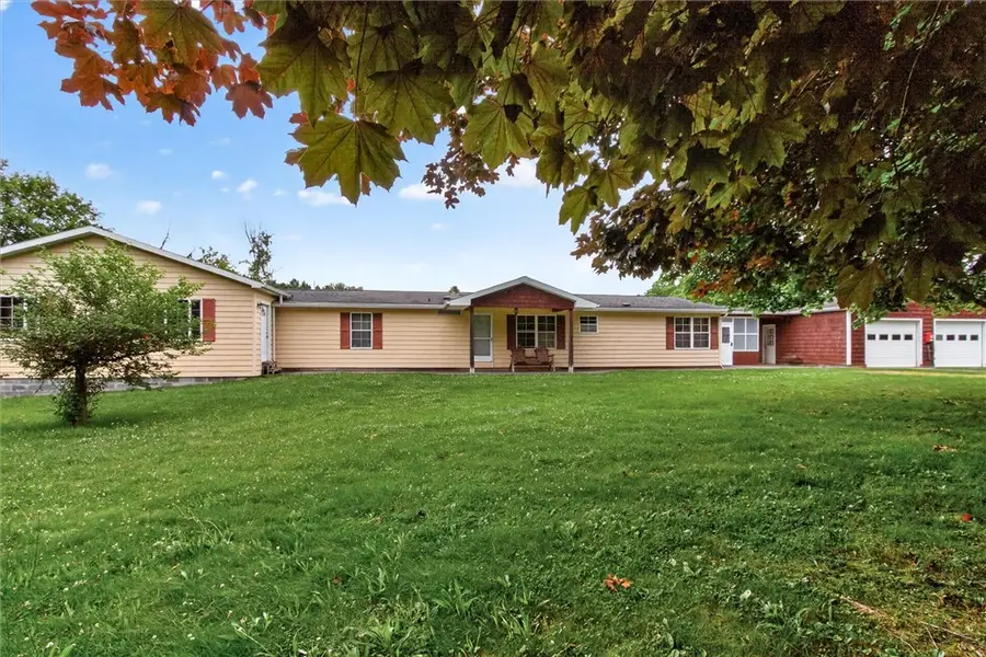 2060 Vanauken Rd, Newark, NY 14513 - #3