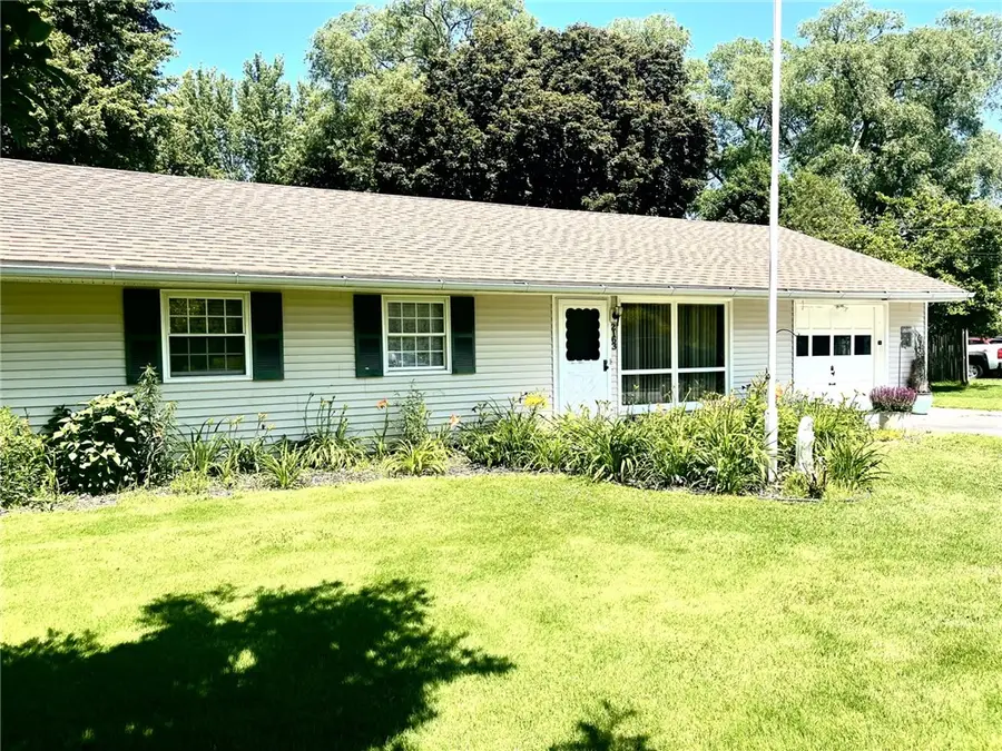 2163 Lake Road, Ontario, NY 14519 - #2