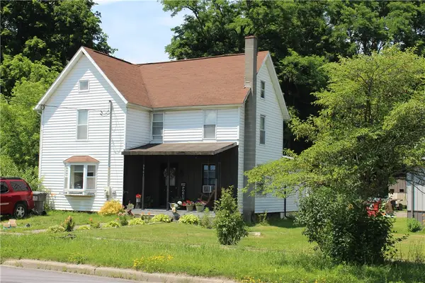 3961 Lake Avenue, Burdett, NY 14818