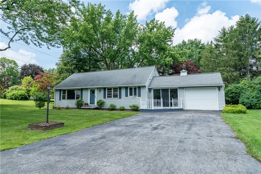 2 Sanhurst Drive, Scottsville, NY 14546 - #2