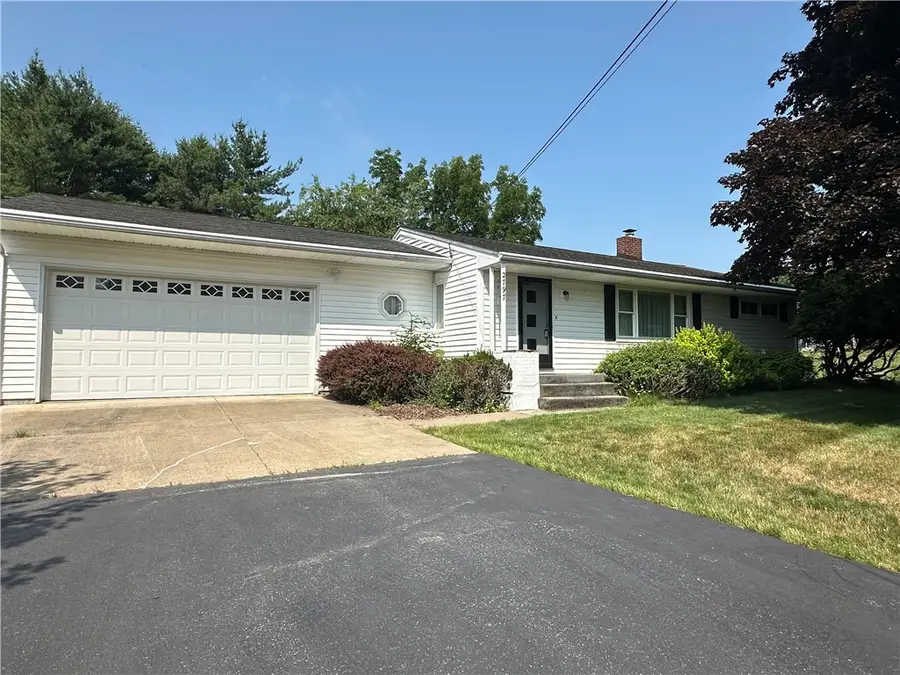 2797 Pinewood Circle, Corning, NY 14830 - #2
