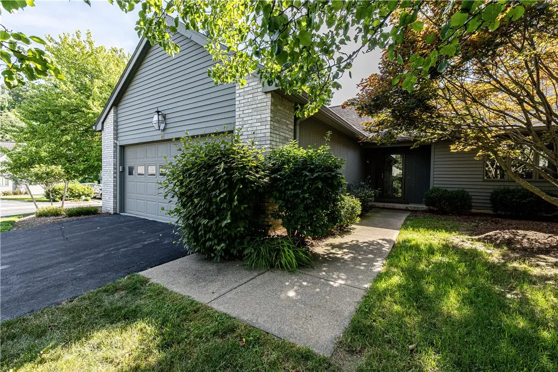 21 Woodbury Way, Fairport, NY 14450 - #1