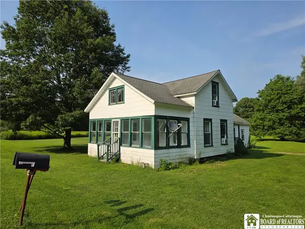 6074 Honeysette Road, Mayville, NY 14757