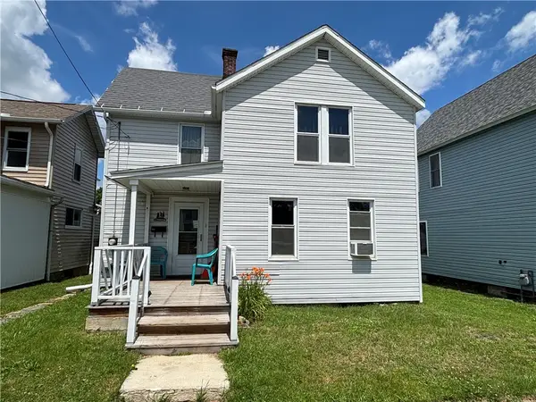 305 Janeway Street, Kane, PA 16735