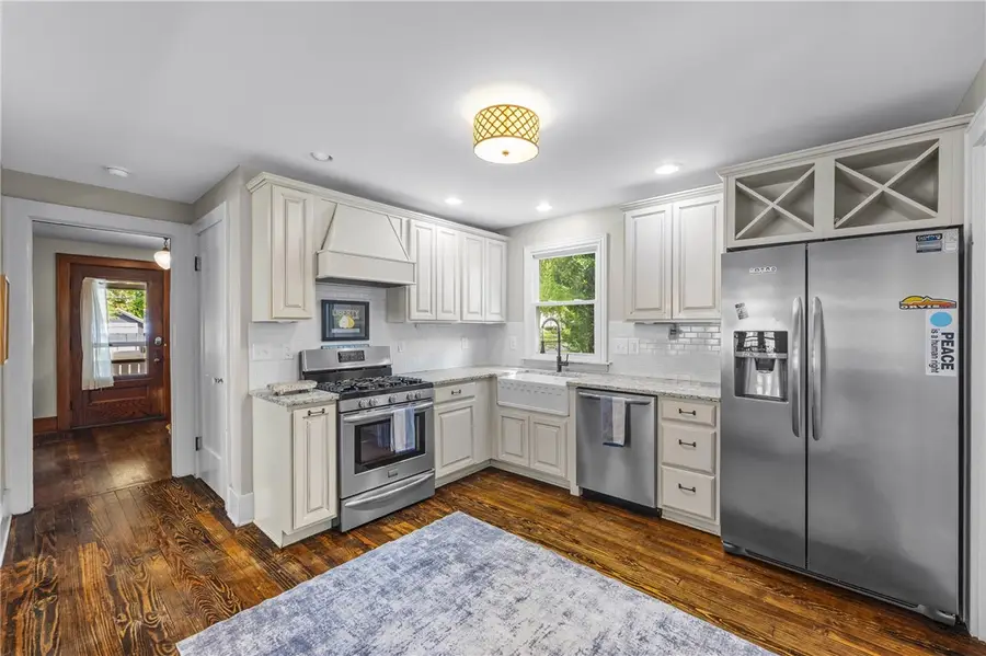 17 Washington Avenue, Pittsford, NY 14534 - #3