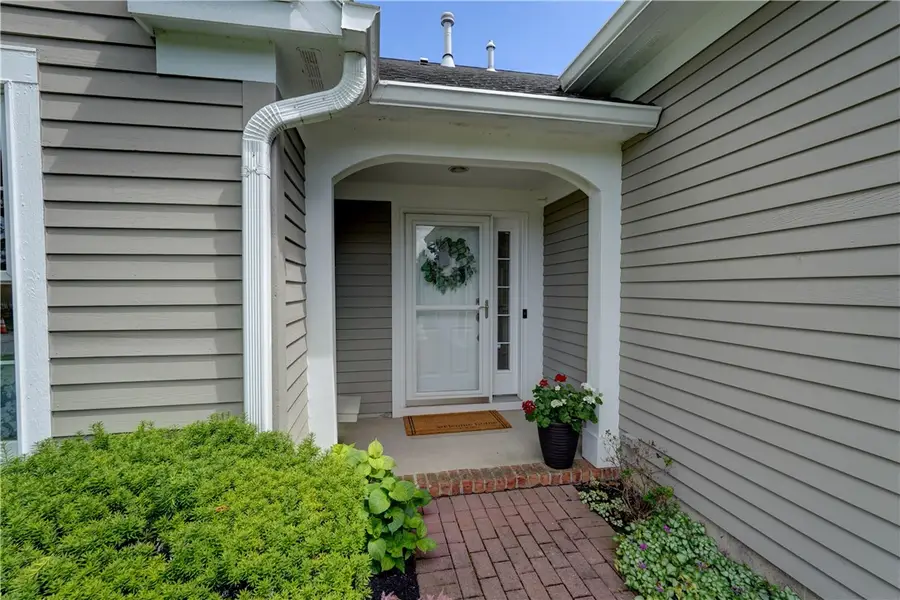 135 Lakeview Way, Canandaigua, NY 14424 - #2
