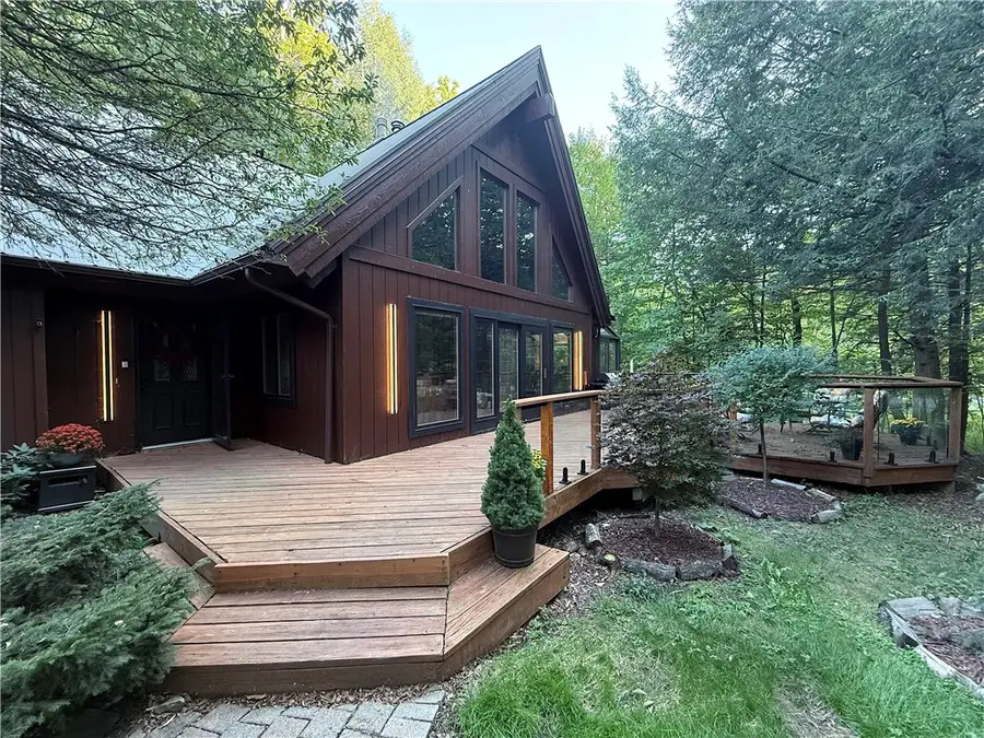 33 Woodstock Road, Glenwood, NY 14069 - #2