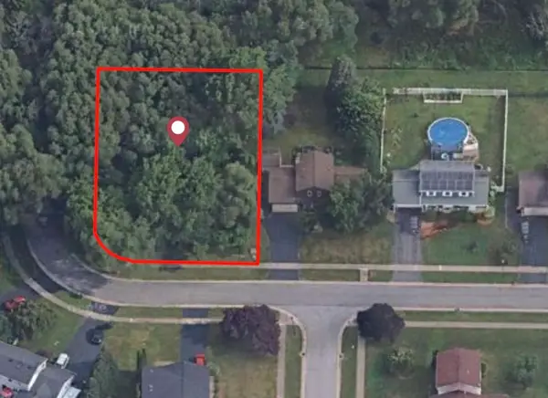 293 Woodsmoke Lane, Rochester, NY 14612