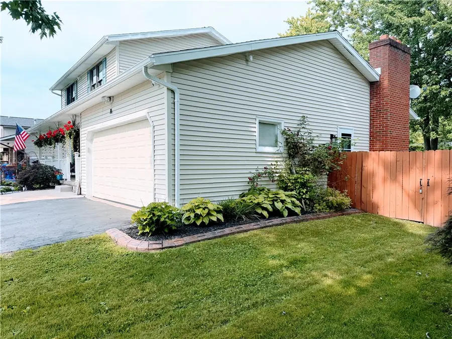 76 Emerald Point, Rochester, NY 14624 - #3